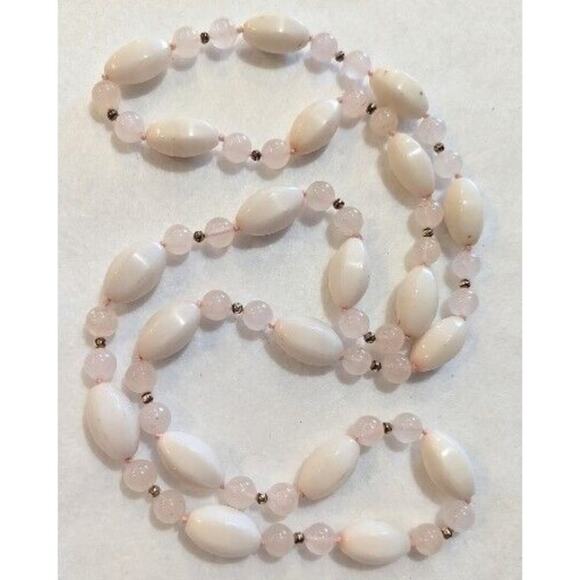 Vintage Lovely Pink Rose Quartz White Bead Necklace Gemstone 32" - Picture 1 of 6